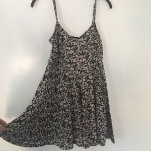 FOREVER 21 Floral Skater dress Size M